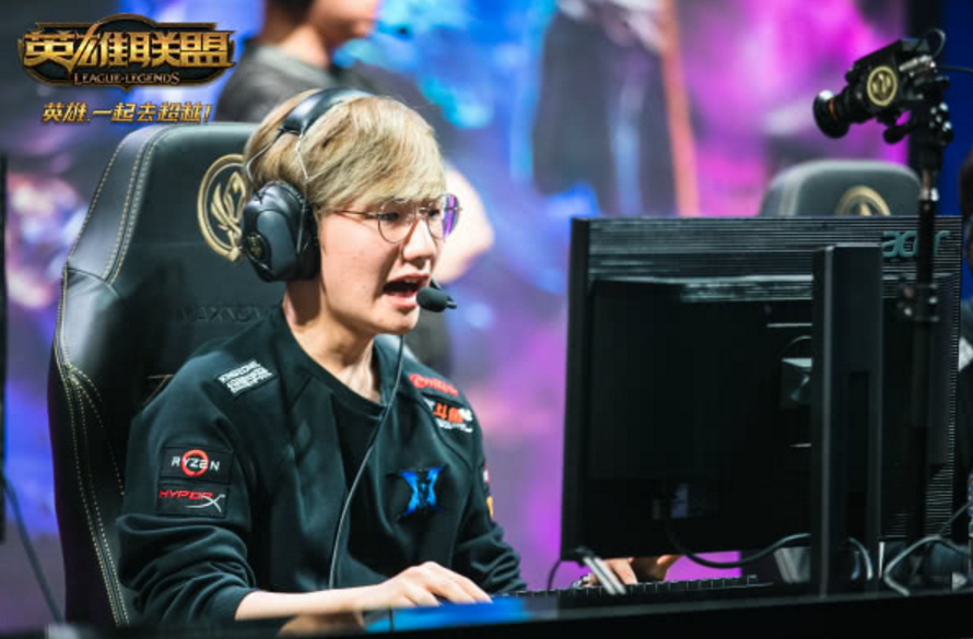 开云体育下载-FLY鏖战MAD，Peanut团战一打五激烈交锋淘汰赛，成为赛场最大亮点