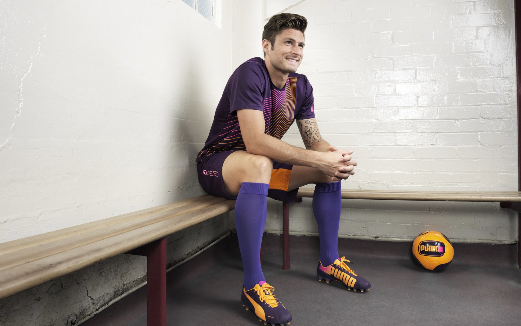 当下一个GDP撞上关键先生，马刺用最古老的方式赢下未来之战