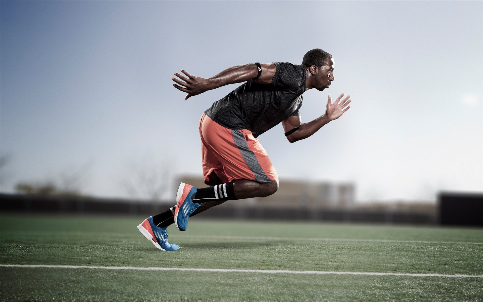 教科书之夜!姆巴佩告诉世界,何为顶级巨星的绝对统治力